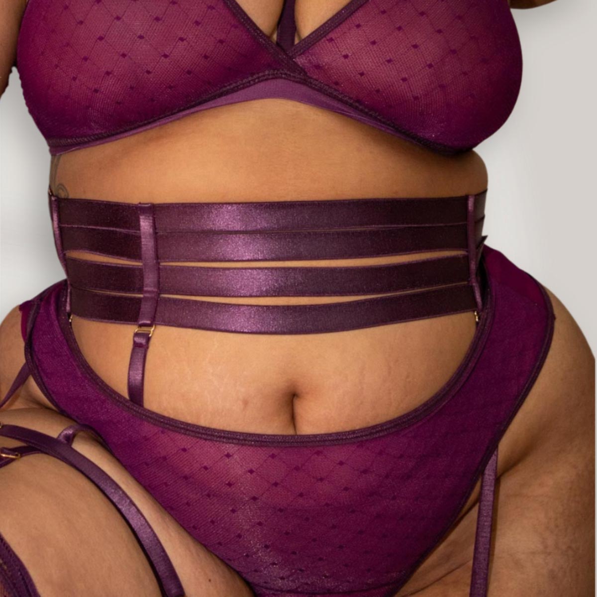 Hearts of Venus Keyhole Thong in Plum (4X/5X)