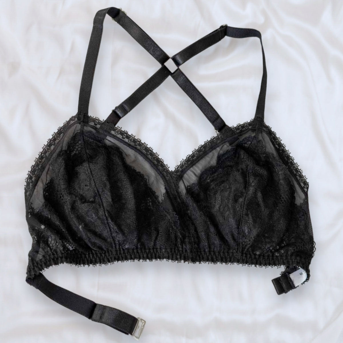 Lacey Racerback Bralette in Black